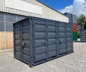 imgi_2_15-lagercontainer-open-side-garage-container-lounge 1